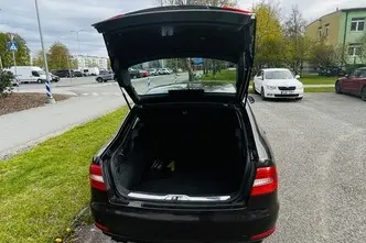 Škoda Superb, 2.0, 103 kW, diesel, manual, front-wheel drive