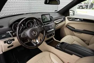 Mercedes-Benz GLE, 3.0, 190 kW, diesel, automatic, four-wheel drive