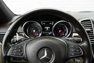 Mercedes-Benz GLE, 3.0, 190 kW, diesel, automatic, four-wheel drive