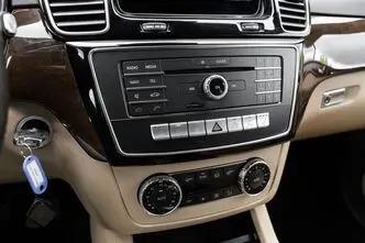 Mercedes-Benz GLE, 3.0, 190 kW, diesel, automatic, four-wheel drive