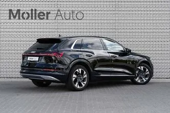 Audi e-tron, 300 kW, elekter, manuaal