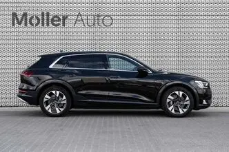 Audi e-tron, 300 kW, elekter, manuaal