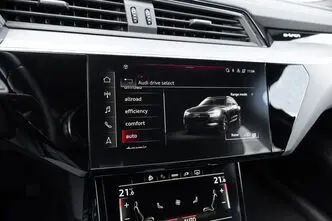 Audi e-tron, 300 kW, elekter, manuaal