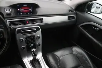Volvo V70, 2.0, 88 kW, diisel, automaat, esivedu