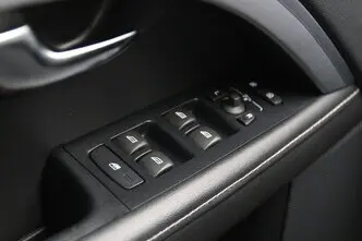 Volvo V70, 2.0, 88 kW, diisel, automaat, esivedu