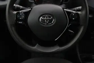 Toyota Aygo, 1.0, 53 kW, bensiin, manuaal, esivedu