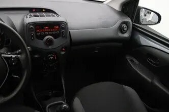 Toyota Aygo, 1.0, 53 kW, bensiin, manuaal, esivedu