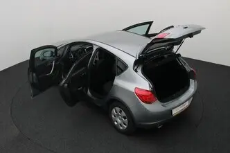 Opel Astra, 1.4, 88 kW, bensiin, manuaal, esivedu