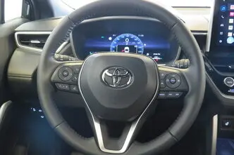Toyota Corolla Cross, 1.8, 72 kW, hybrid, automatic, front-wheel drive
