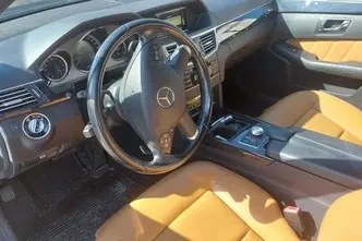 Mercedes-Benz E 350, 3.0, 170 kW, diesel, automatic, four-wheel drive