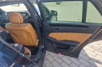 Mercedes-Benz E 350, 3.0, 170 kW, diesel, automatic, four-wheel drive