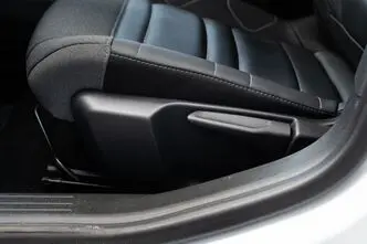 Citroën C4, 100 kW, электричество, автомат