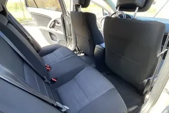 Toyota Avensis, 1.8, 108 kW, bensiin, manuaal, esivedu