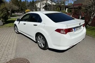 Honda Accord, 2.0, 115 kW, petrol, automatic, front-wheel drive