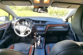 Toyota Avensis, 2.0, 105 kW, дизель, механическая, передний привод