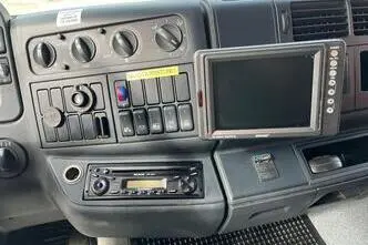 MAN TGL 12.240 4x2, 176 kW, дизель, механическая