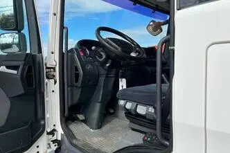 MAN TGL 12.240 4x2, 176 kW, дизель, механическая