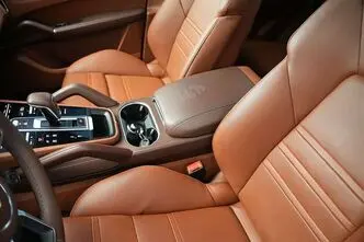Porsche Cayenne, 3.0, 340 kW, hübriid, automaat, nelikvedu