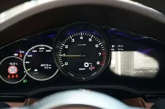 Porsche Cayenne, 3.0, 340 kW, hübriid, automaat, nelikvedu