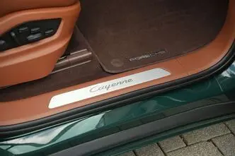 Porsche Cayenne, 3.0, 340 kW, hübriid, automaat, nelikvedu