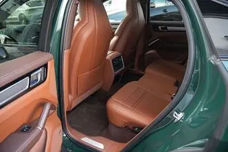Porsche Cayenne, 3.0, 340 kW, hübriid, automaat, nelikvedu