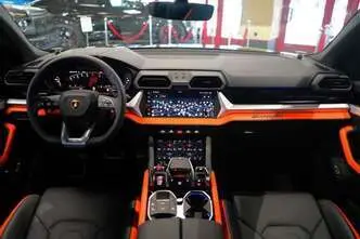 Lamborghini Urus, 4.0, 588 kW, bensiin, automaat, nelikvedu