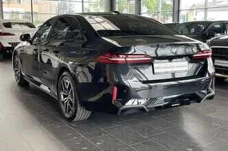 BMW 520, 2.0, 145 kW, diisel, automaat, tagavedu