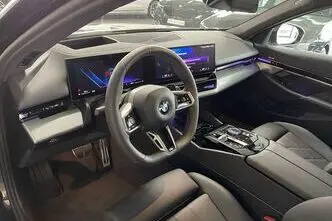BMW 520, 2.0, 145 kW, diisel, automaat, tagavedu
