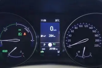 Toyota C-HR, 1.8, 72 kW, hübriid, automaat, esivedu