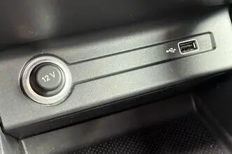 Škoda Karoq, 1.0, 85 kW, bensiin, automaat, esivedu