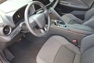 Toyota C-HR, 1.8, 72 kW, hübriid, automaat, esivedu