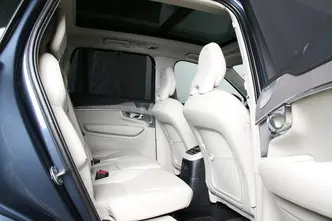 Volvo XC90, 2.0, 228 kW, plug-in hybrid, automatic, four-wheel drive