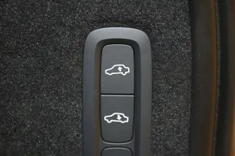 Volvo XC90, 2.0, 228 kW, plug-in hybrid, automatic, four-wheel drive
