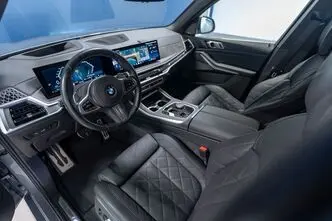 BMW X5, 3.0, 210 kW, hybrid, automatic, four-wheel drive