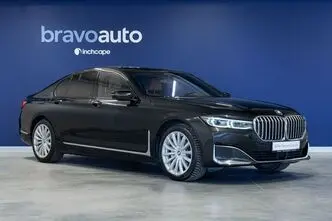 BMW 730, 3.0, 210 kW, гибрид, автомат, полный привод