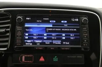 Mitsubishi Outlander, 2.0, 89 kW, plug-in hybrid, automatic, four-wheel drive