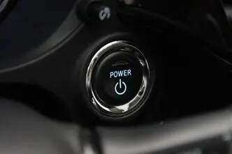 Mitsubishi Outlander, 2.0, 89 kW, plug-in hybrid, automatic, four-wheel drive