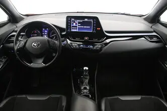 Toyota C-HR, 1.8, 72 kW, hybrid, automatic, front-wheel drive
