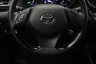 Toyota C-HR, 1.8, 72 kW, hybrid, automatic, front-wheel drive