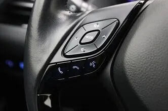 Toyota C-HR, 1.8, 72 kW, hybrid, automatic, front-wheel drive
