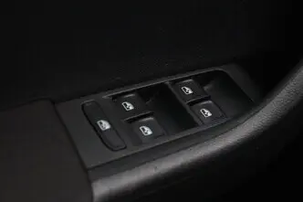 Škoda Fabia, 1.2, 66 kW, bensiin, manuaal, esivedu
