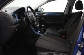 Volkswagen T-Roc, 1.5, 110 kW, bensiin, manuaal, esivedu