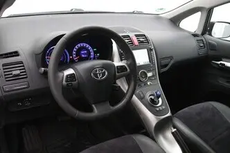 Toyota Auris, 1.8, 73 kW, hübriid, automaat, esivedu