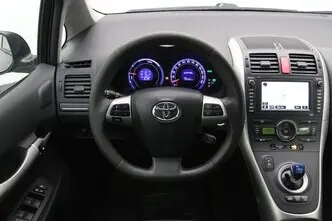 Toyota Auris, 1.8, 73 kW, hübriid, automaat, esivedu