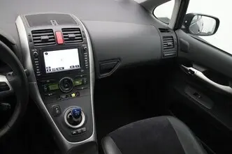 Toyota Auris, 1.8, 73 kW, hübriid, automaat, esivedu