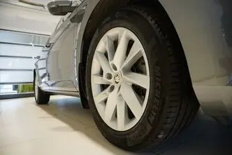 Škoda Superb, 1.5, 110 kW, бензин, автомат, передний привод