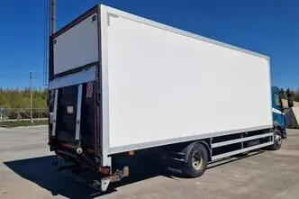 Volvo FL260 4X2, 195 kW, diisel, automaat