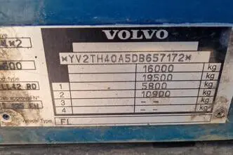 Volvo FL260 4X2, 195 kW, diisel, automaat