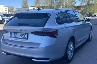 Škoda Octavia, 1.5, 110 kW, гибрид, автомат, передний привод