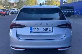 Škoda Octavia, 1.5, 110 kW, гибрид, автомат, передний привод